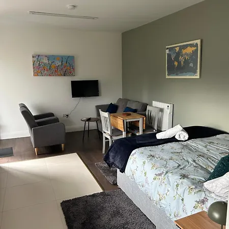 Appletree * Ballyduff Hill