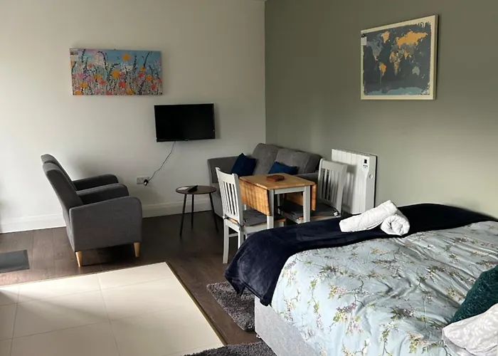 Appletree * Ballyduff Hill